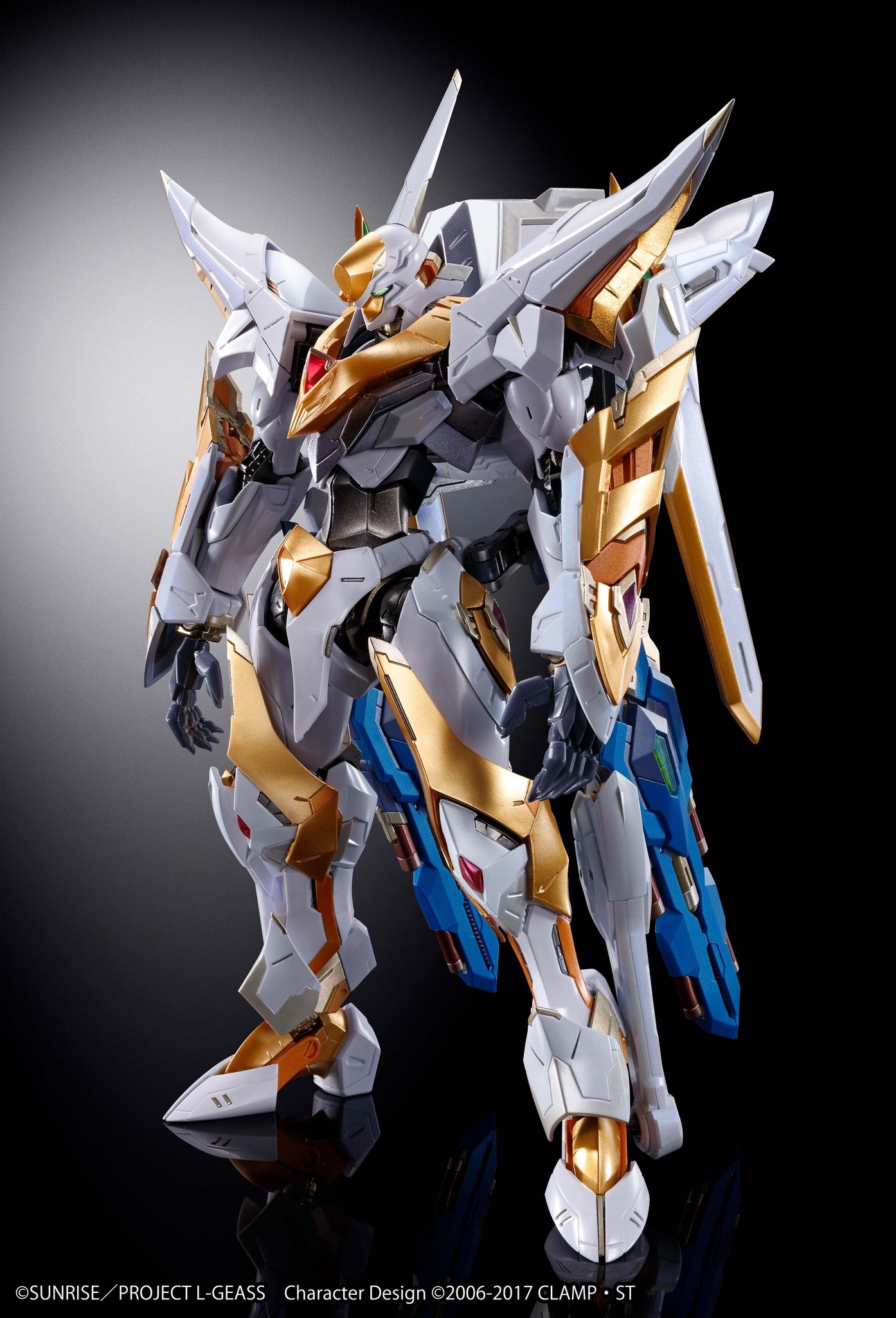 Lancelot Albion "Code Geass: Lelouch of the Rebellion R2" - Tamashii Nations Metal Build Dragon Scale