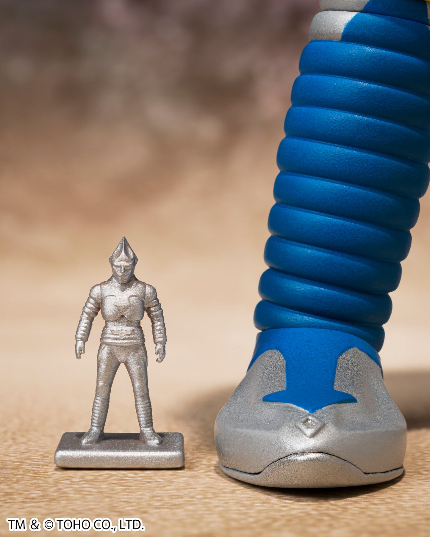 Jet Jaguar 1973 “Godzilla vs. Megalon” - Tamashii Nations S.H.Monsterarts