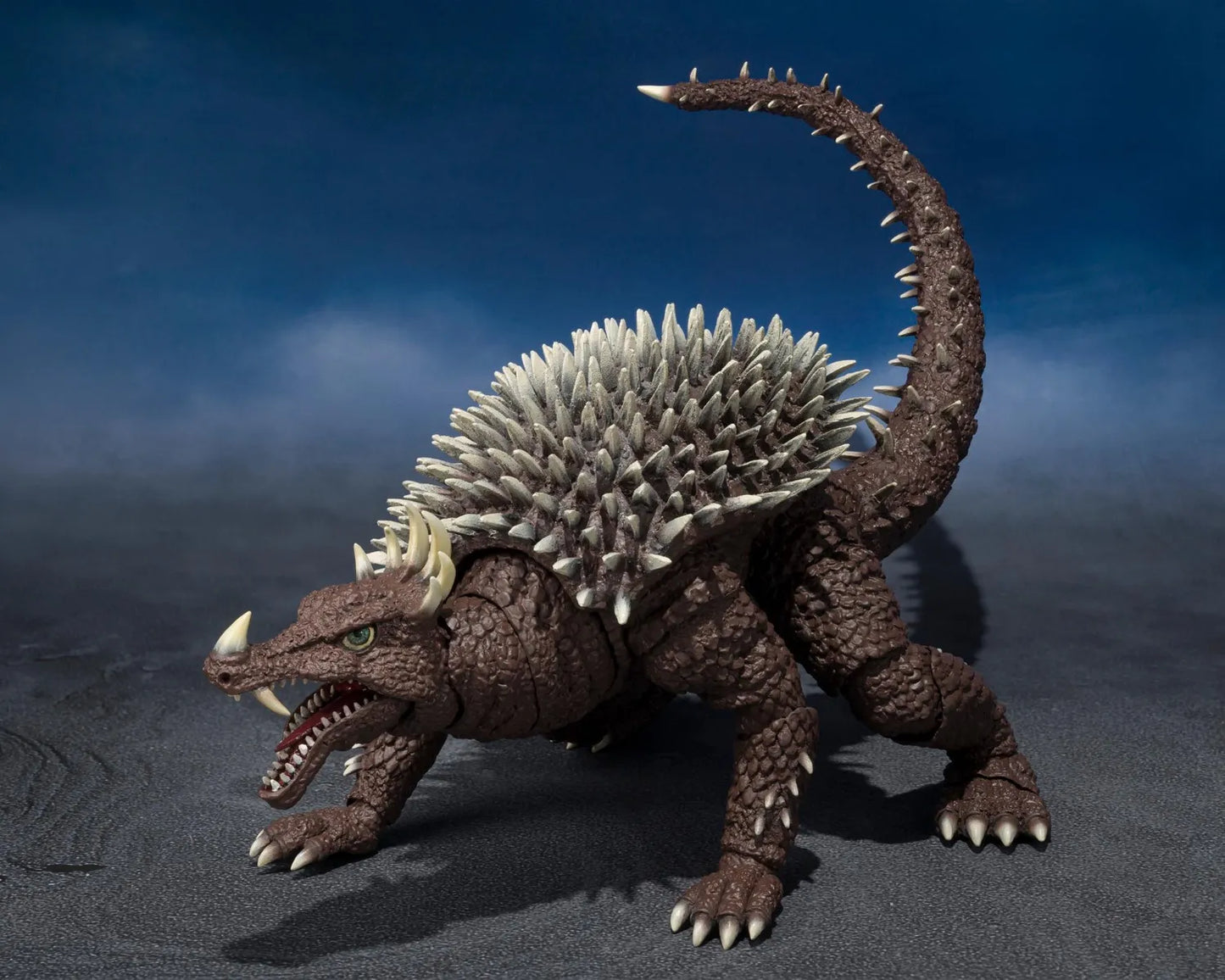 Anguirus (1972) "Godzilla vs Gigan" - Tamashii Nations S.H.MonsterArts
