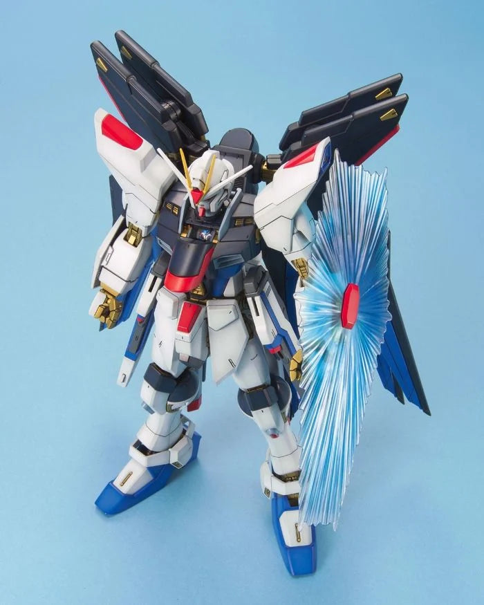 MG 1/100 ZGMF-X20A Strike Freedom Gundam "Mobile Suit Gundam SEED Destiny" | Bandai Hobby