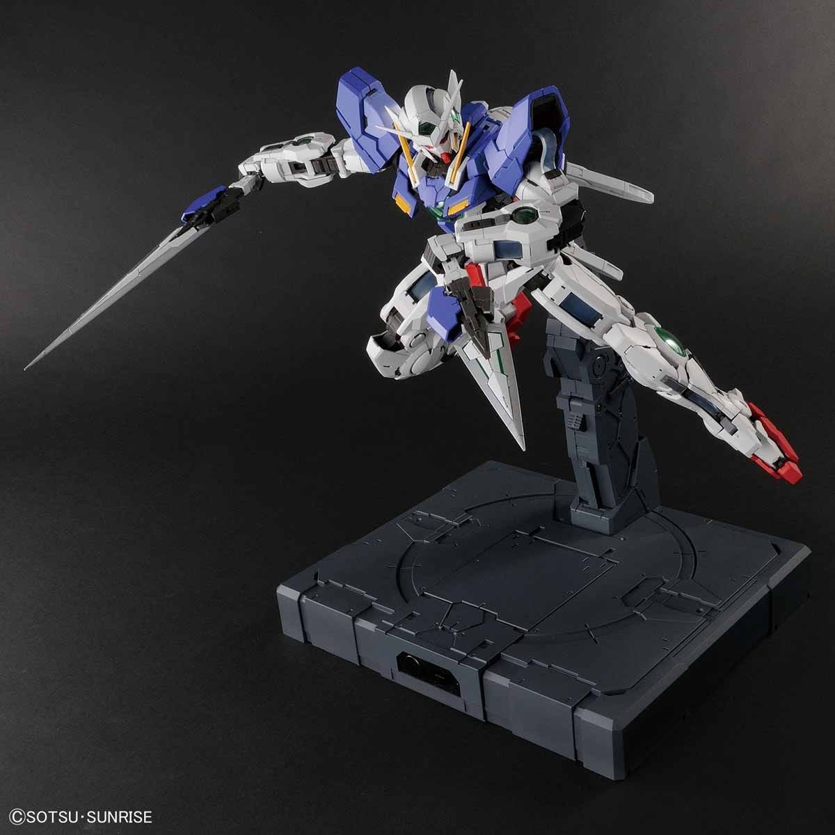 PG Gundam Exia "Mobile Suit Gundam 00" - Bandai Hobby 1/60 Scale Perfect Grade Model Kit