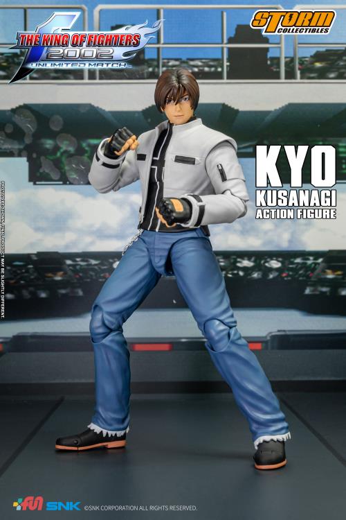 The King of Fighters 2002 Unlimited Match Kyo Kusanagi 1/12 Scale Storm Collectibles Action Figure fighting pose