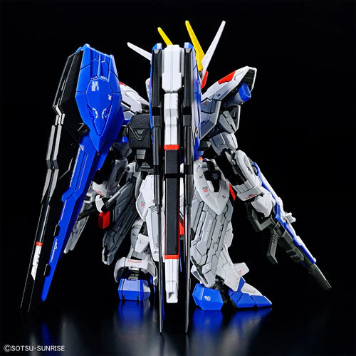 MGSD Freedom Gundam "Mobile Suit Gundam Seed" - Bandai Hobby SD Master Grade Model Kit