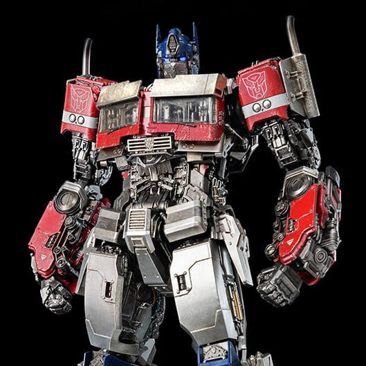  Rise of the Beasts Optimus Prime DLX close up
