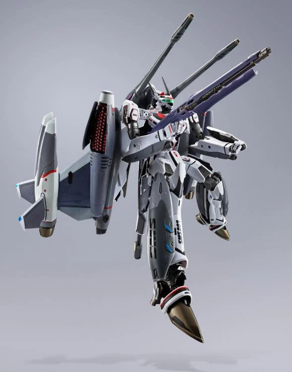 VF-25F Tornado Messiah Valkyrie (Alto Saotome Machine Revival Ver.) "Macross Frontier: The False Songstress" - Tamashii Nations DX Chogokin