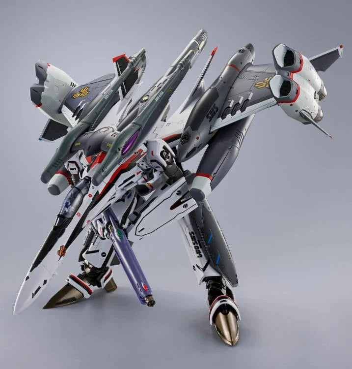 VF-25F Tornado Messiah Valkyrie (Alto Saotome Machine Revival Ver.) "Macross Frontier: The False Songstress" - Tamashii Nations DX Chogokin