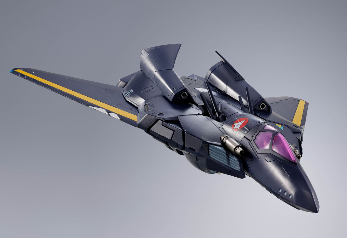 DX Chogokin VF-17S Nightmare Stealthvalkyrie (GAMLIN KIZAKI use) "Macross 7" | Bandai Tamashii Nations