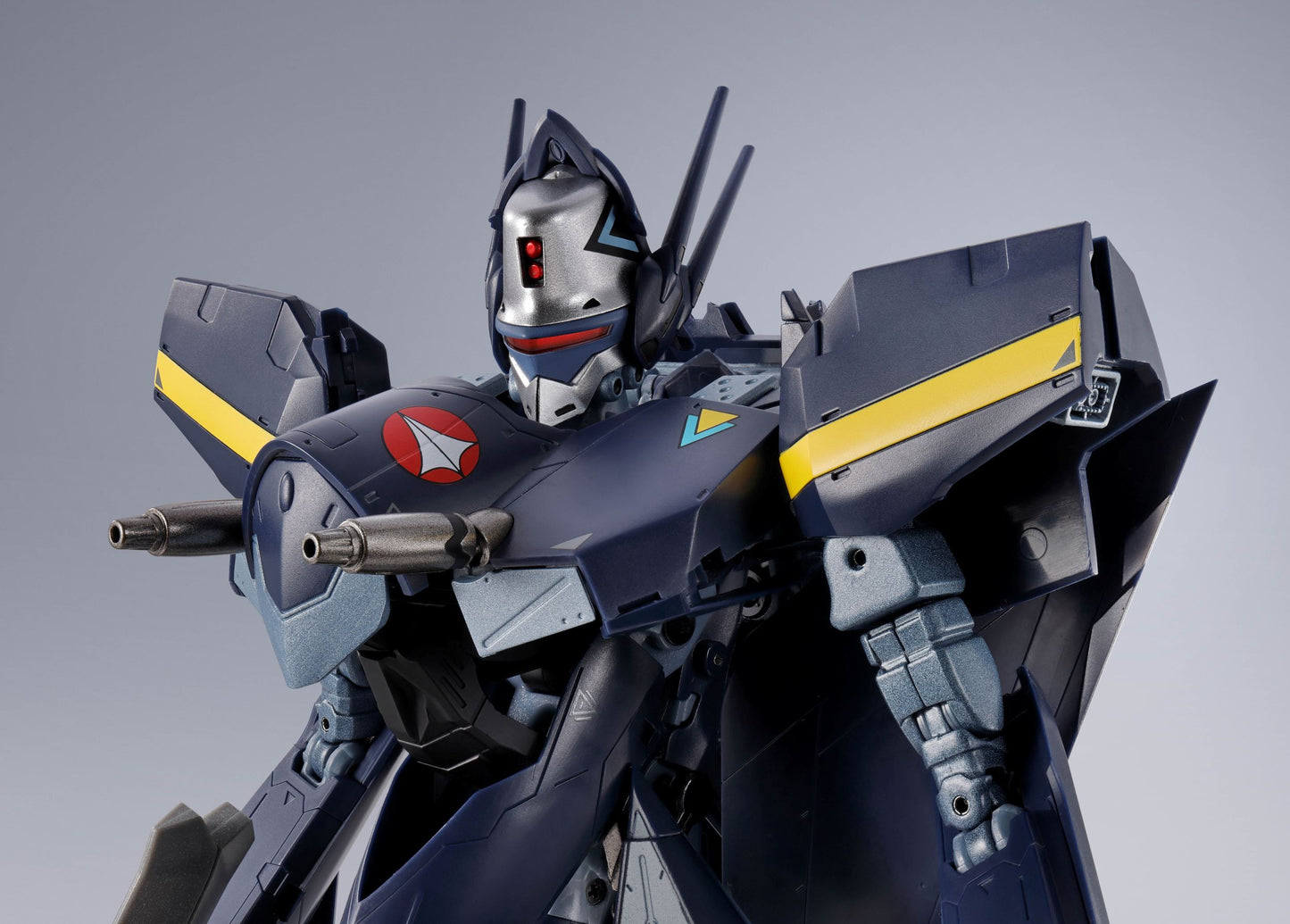 DX Chogokin VF-17S Nightmare Stealthvalkyrie (GAMLIN KIZAKI use) "Macross 7" | Bandai Tamashii Nations