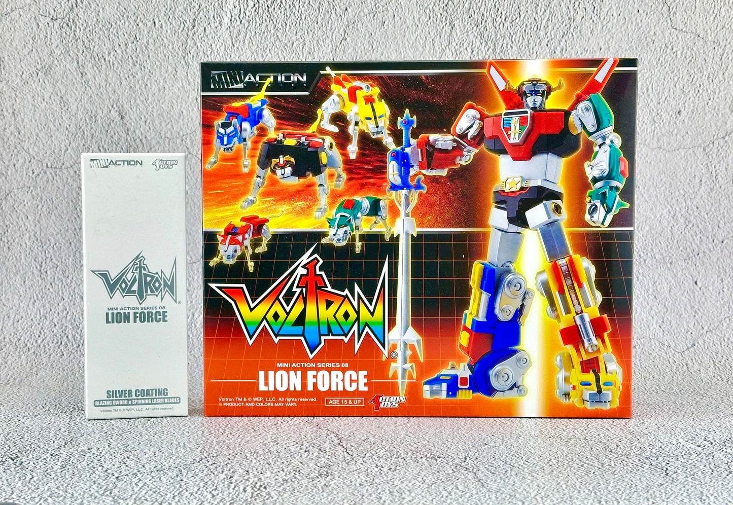 Pre Order Voltron Lion Force Mini Action Series 08 w/Bonus Sword
