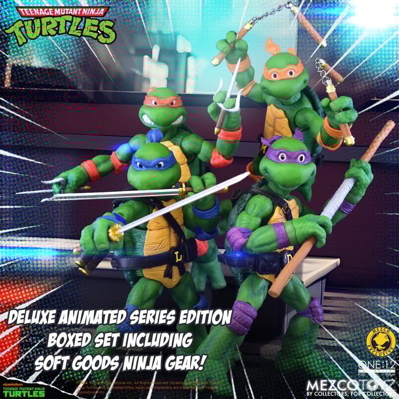 Mezco Teenage Mutant Ninja Turtles - Deluxe Animated Series Edition Exclusive turtle in action