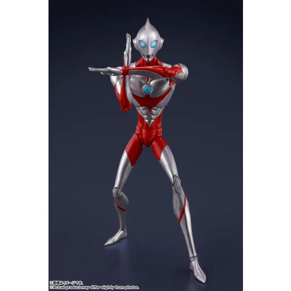 Ultraman and Emi "Ultranman: Rising" - Tamashii Nations S.H.Figuarts