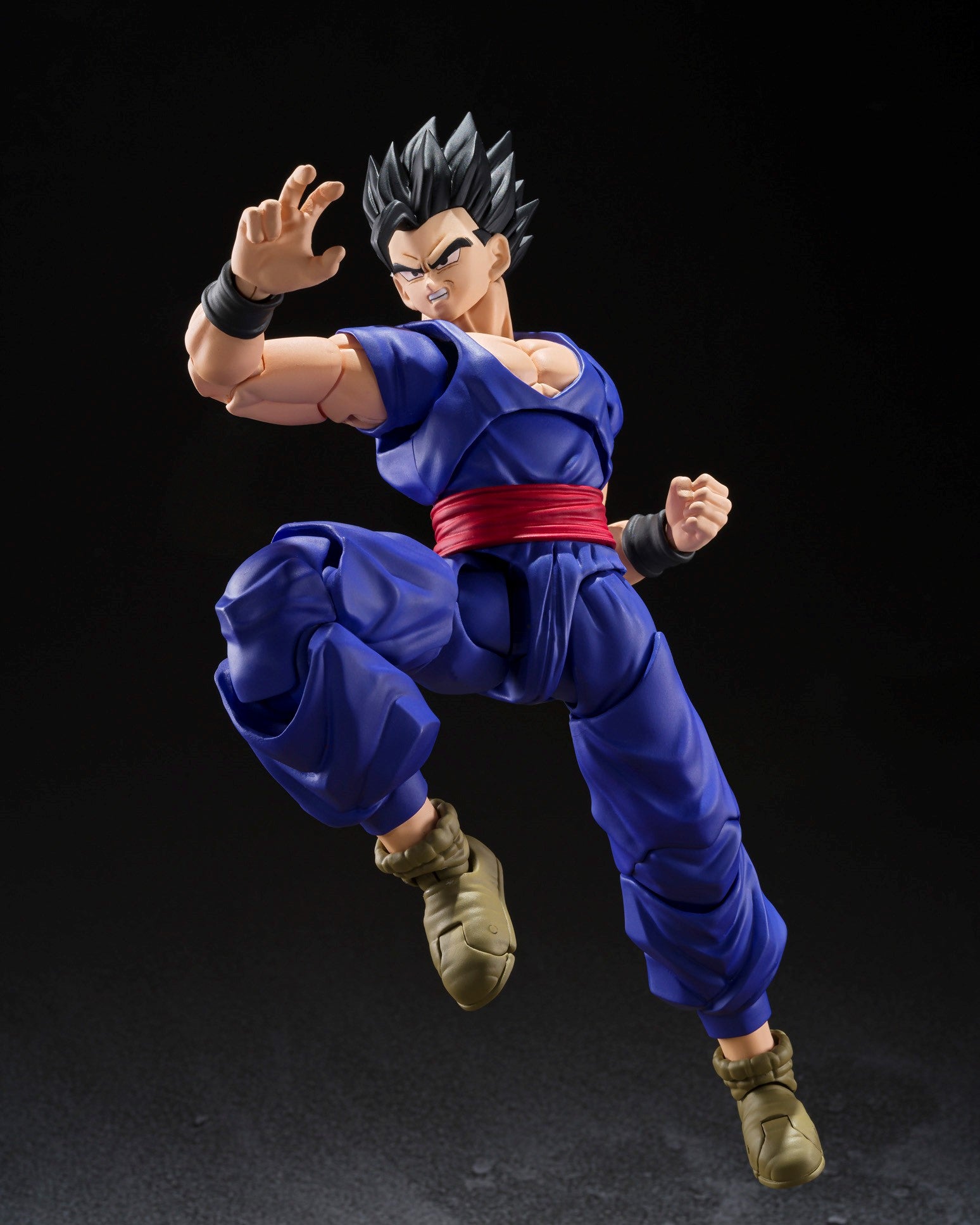 ULTIMATE GOHAN SUPER HERO "DRAGON BALL SUPER" flying pose