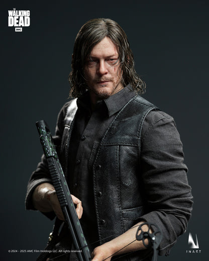 InArt Daryl Dixon 1/6th Scale Collectible Figure "The Walking Dead Season 8" | InArt