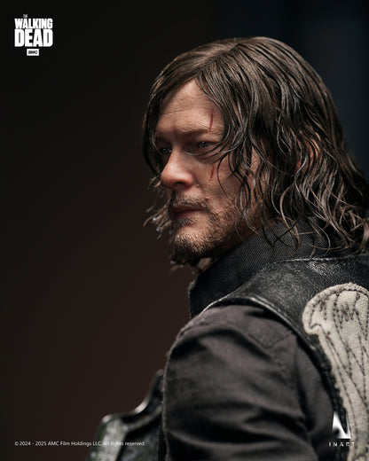 InArt Daryl Dixon 1/6th Scale Collectible Figure "The Walking Dead Season 8" | InArt