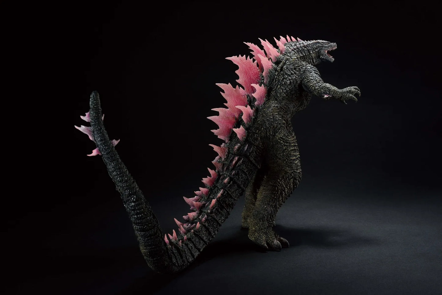 Godzilla (2024) - Evolved ver. - "Godzilla x Kong: The New Empire", Ichibansho Figure back view