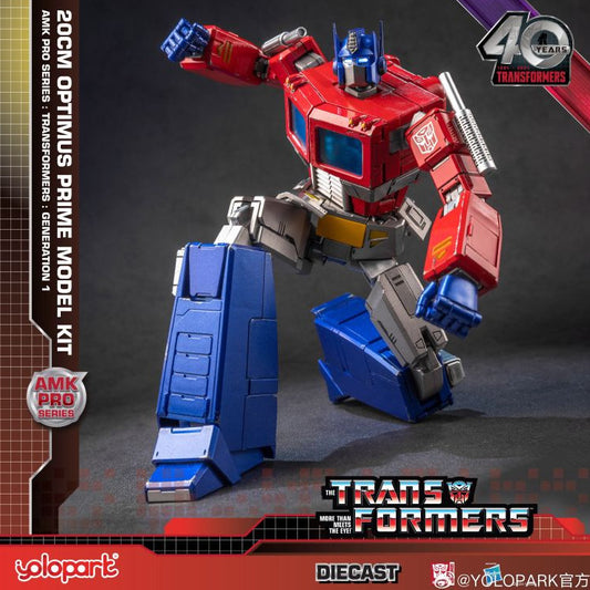 Transformers Optimus Prime Advanced Model Kit Pro kneeling