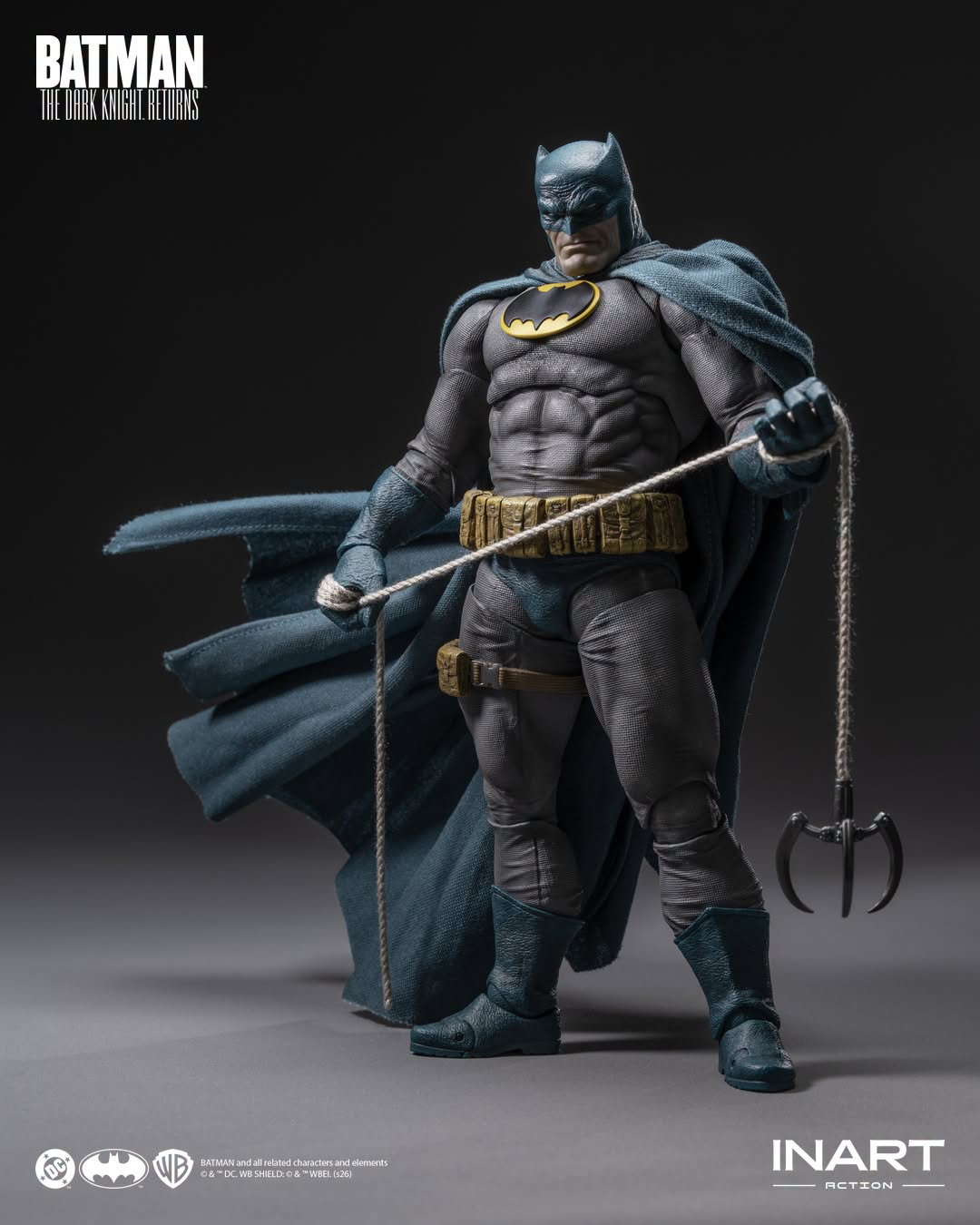 Batman (Blue Suit) 1/12 Scale Figure "Batman: The Dark Knight Returns" | INART Action