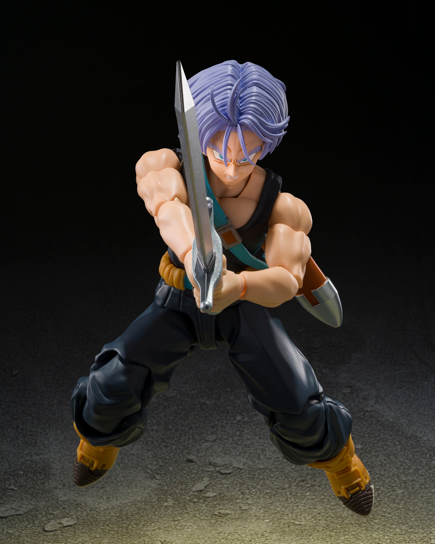 S.H.Figuarts Trunks (Z-Fighters Group Base Ver. B) "Dragon Ball Z" | Bandai Tamashii Nations