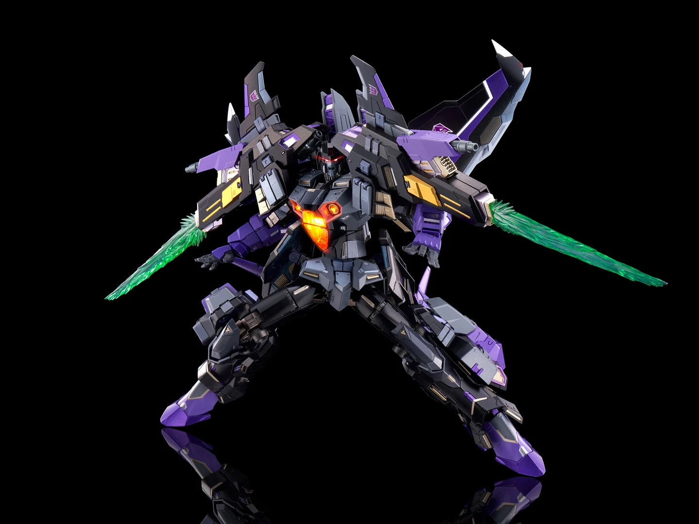 Flame Toys Kuro Kara Kuri Skywrap "Transformers" | Flame Toys