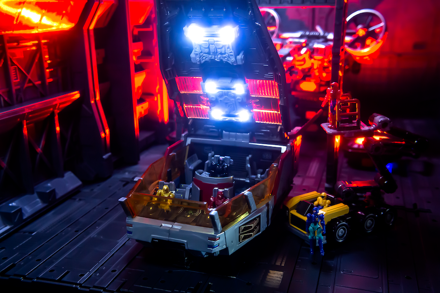 The "Great Base" LED module 2 piece set for DA-95 Diaclone 3rd party