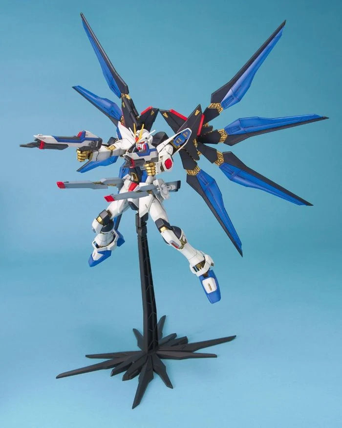 MG 1/100 ZGMF-X20A Strike Freedom Gundam "Mobile Suit Gundam SEED Destiny" | Bandai Hobby