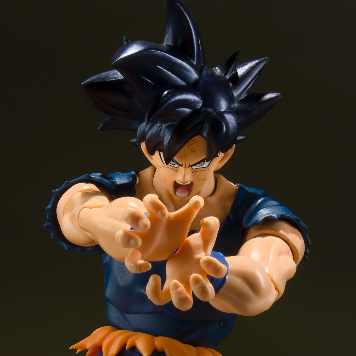 Son Goku Ultra Instinct Sign Event Exclusive Color Edition "Dragon Ball Super" - Tamashii Nations S.H.Figuarts