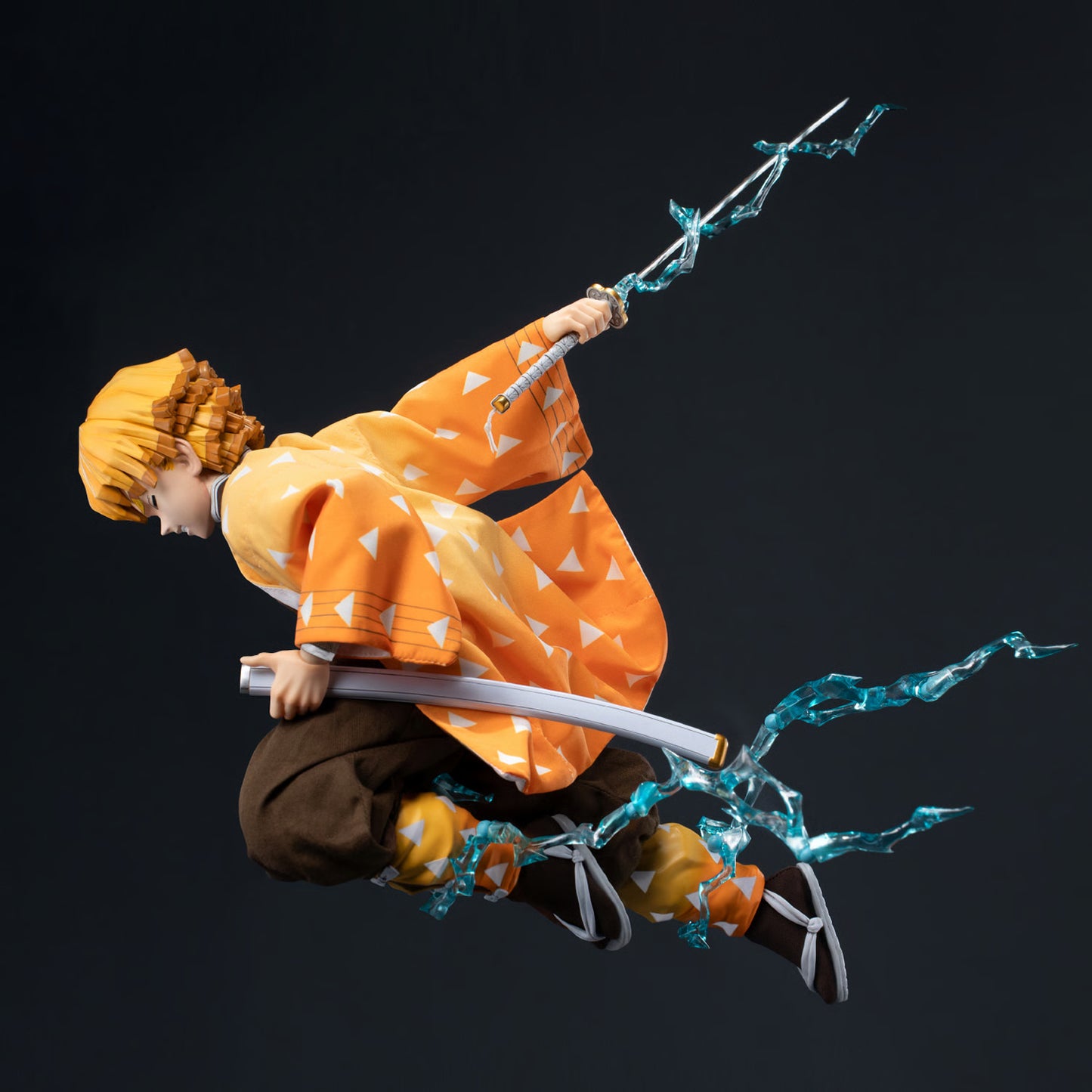 Zenitsu Agatsuma "Demon Slayer" | Threezero
