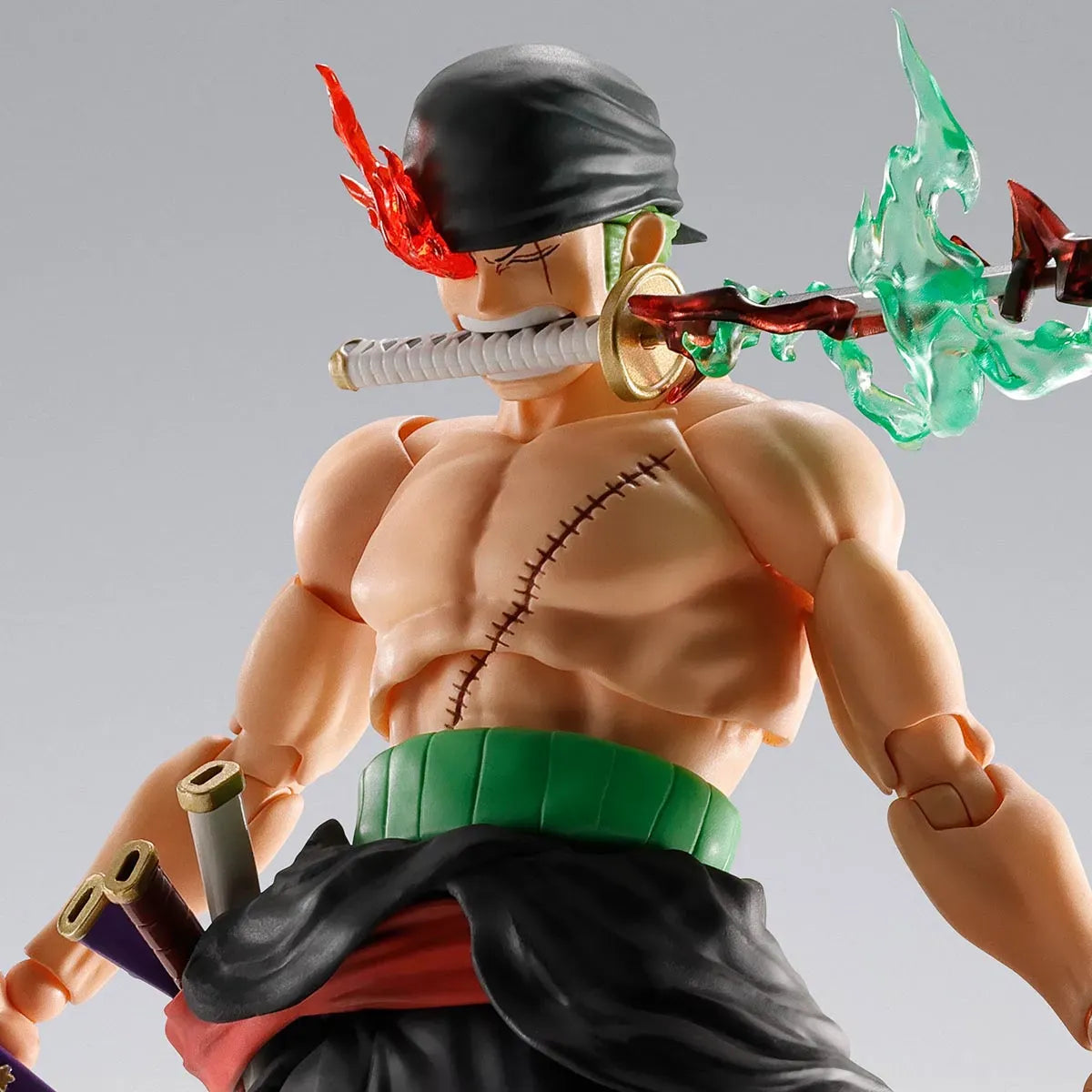 S.H.Figuarts Roronoa Zoro The King of Hell "One Piece" | Bandai Tamashii Nations