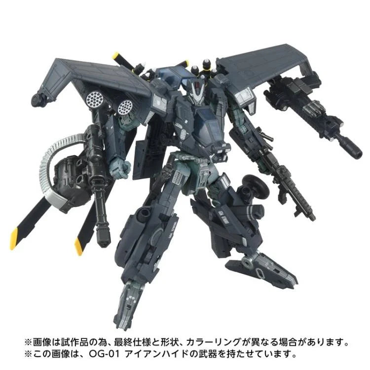 Transformers OG-02 Blackout "Overgear" | Takara Tomy