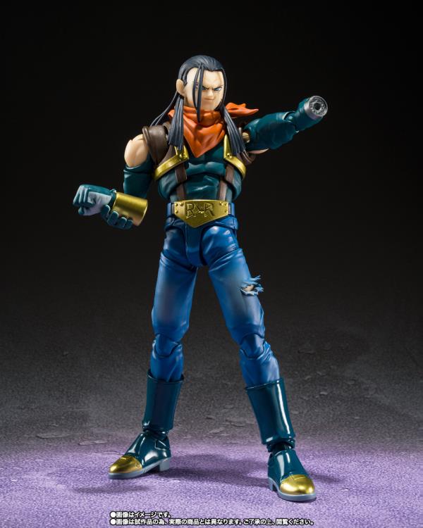Dragon Ball GT S.H.Figuarts Super Android 17 hand pulled off to show cannon