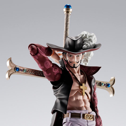 S.H.Figuarts Dracule MiHawk Hawkeye "One Piece" | Bandai Tamashii Nations