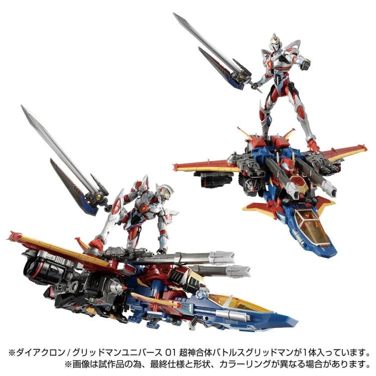 Diaclone Gridman Universe 01 Battles Gridman jet mode