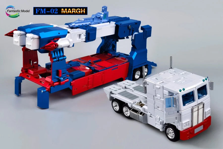 Transformers Fantastic Model FM-02 (Fans Toys) Margh (Ultra Magnus) cab and trailer view