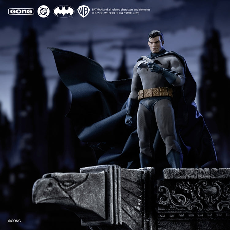 DC 1/12 Batman Hush Collectible Action Figure "Batman" | Gong