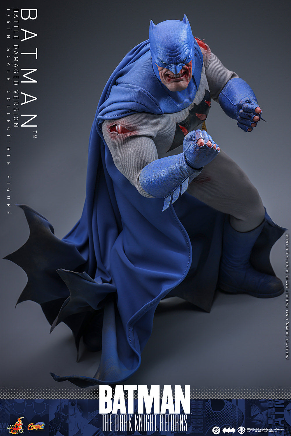 Hot Toys 1/6 Batman (Battle Damaged Version) "Batman: The Dark Knight Returns" | Hot Toys 1/6 Scale