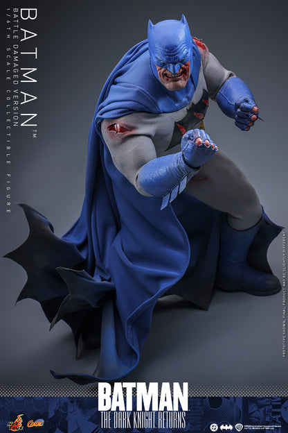 Hot Toys 1/6 Batman (Battle Damaged Version) "Batman: The Dark Knight Returns" | Hot Toys 1/6 Scale