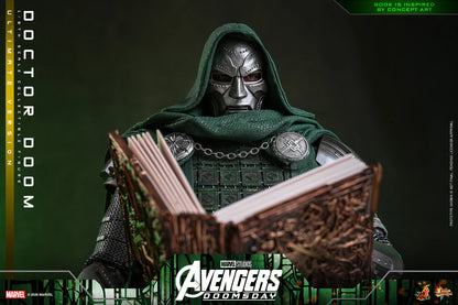 Hot Toys 1/6 Doctor Doom (Ultimate Version) "Avengers Doomsday" | Hot Toys 1/6 Scale