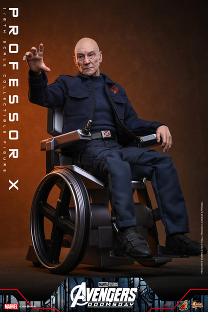 Hot Toys 1/6 Professor X "Avengers Doomdays" | Hot Toys 1/6 Scale