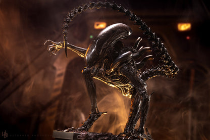 Hot Toys Alien Romulus Scorched Xenomorph sixth scale figure photo 4