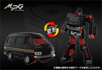 Transformers Masterpiece MPG-11 DK-2 GUARD Diaclone showing both modes