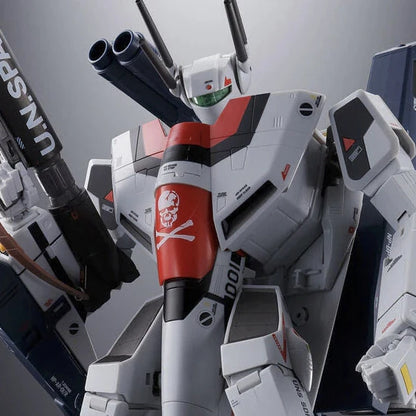 DX Chogokin Macross 1/48 VF-1S Strike Valkyrie (Ichijyo Hikaru) Movie Ver. Mechanic Edition