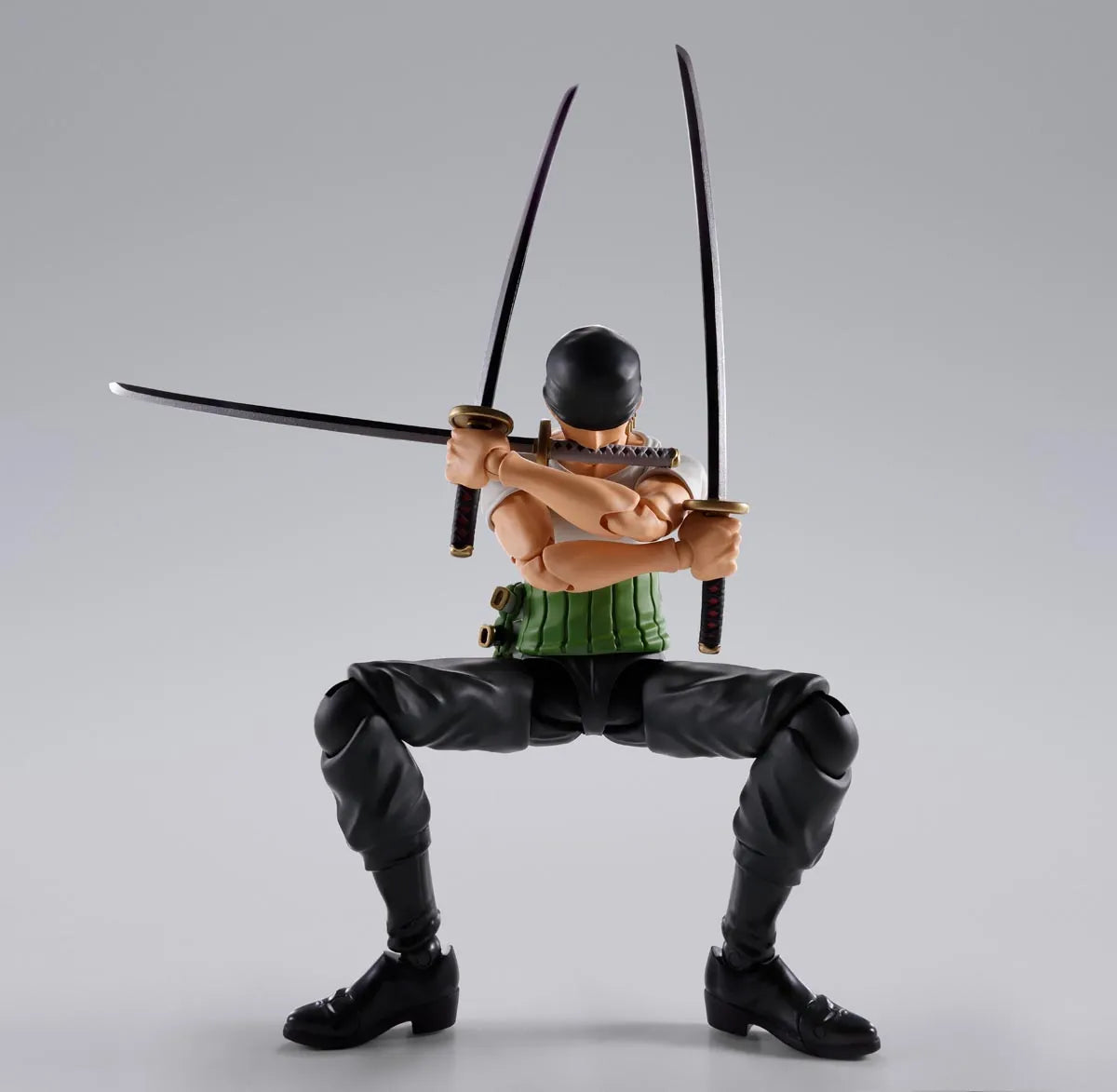  Roronoa Zoro - Romance Dawn - "One Piece", TAMASHII NATIONS S.H.Figuarts holdig 3 swords