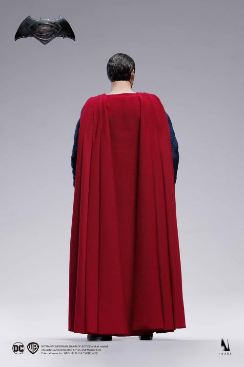 Batman v Superman: Dawn of Justice InArt Superman 1/6 Scale Figure
