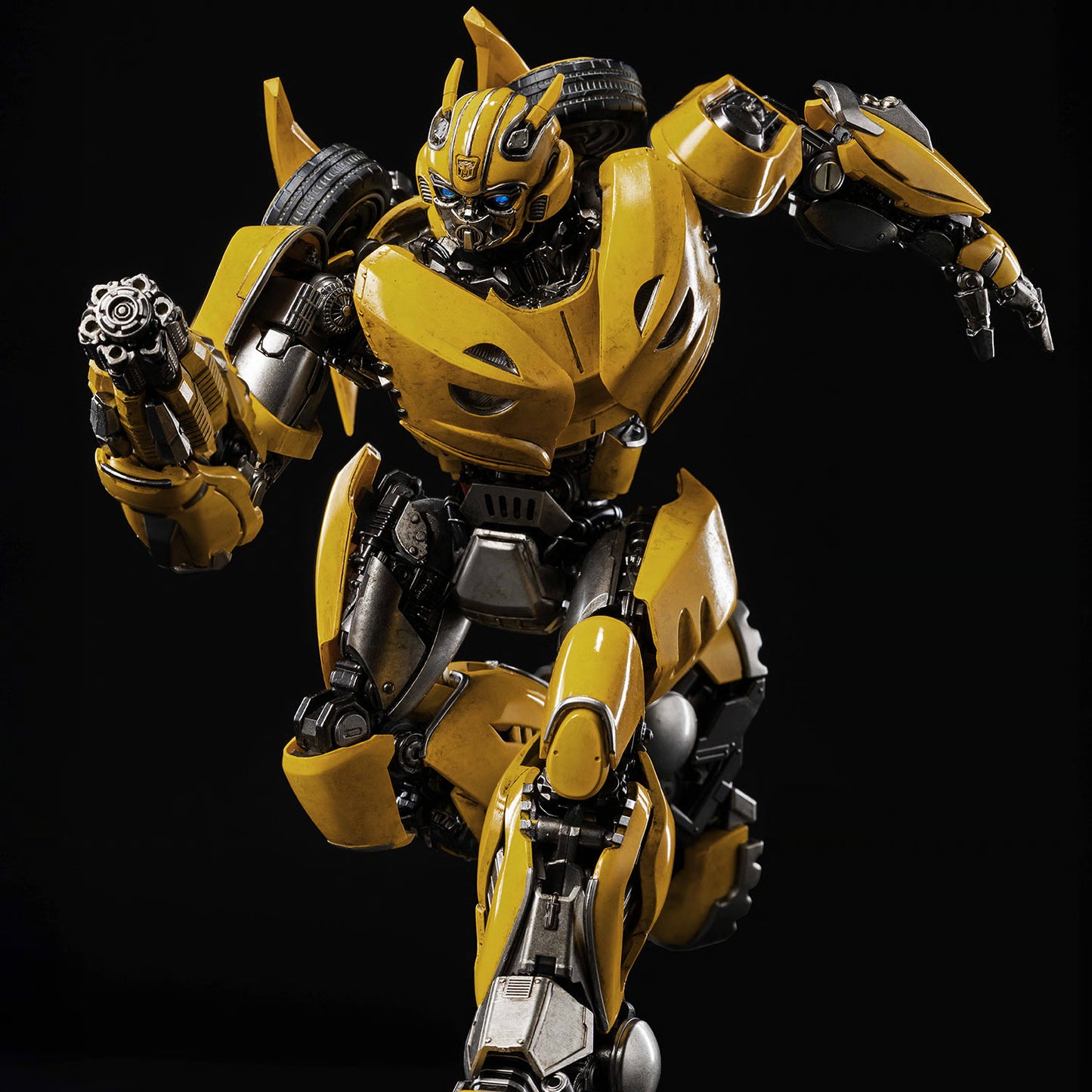 Transformers DLX Bumblebee (Cybertron Mode) "Transformers: Bumblebee" | Threezero
