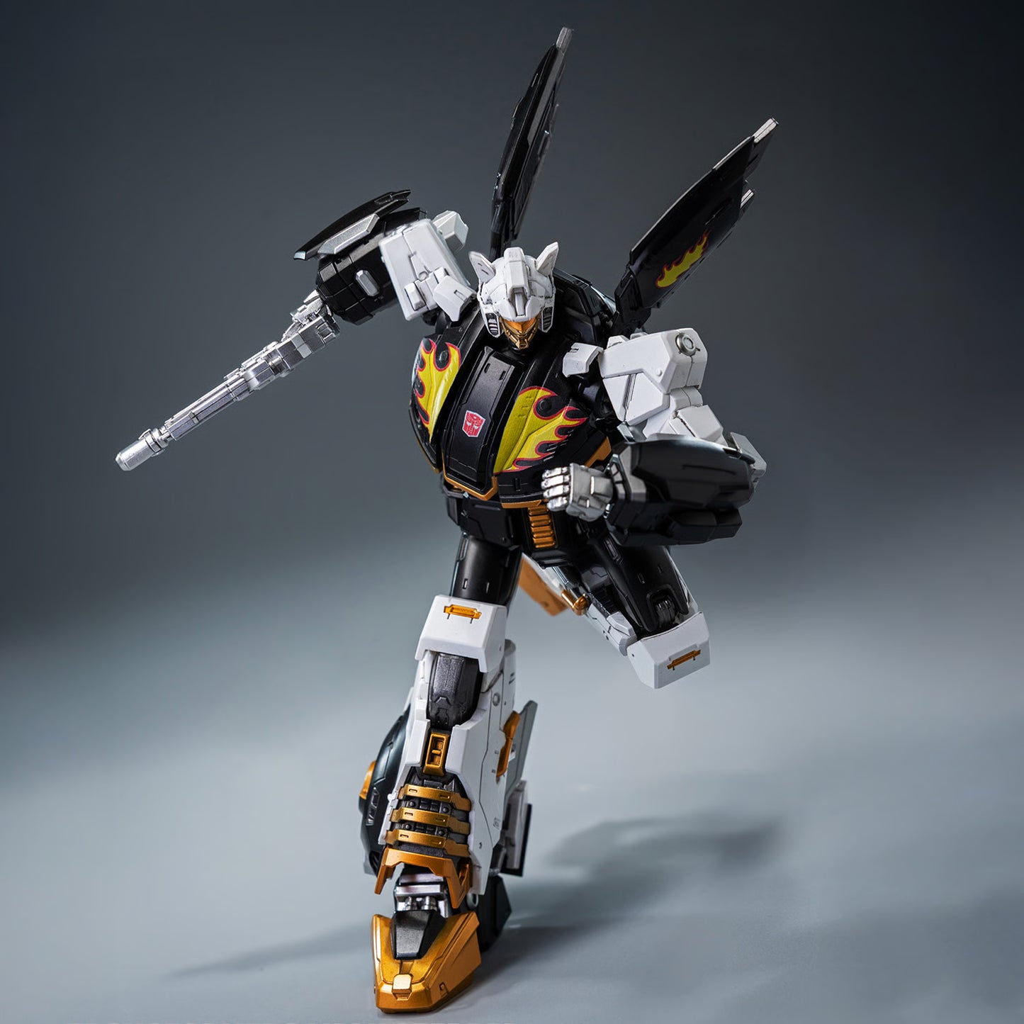 Transformers MDLX Stepper "Transformers" | Threezero