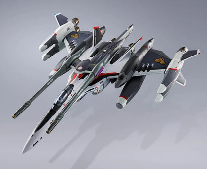 Pre Order VF-25F Tornado Messiah Valkyrie (Alto Saotome Machine Revival Ver.) "Macross Frontier: The False Songstress" - Tamashii Nations DX Chogokin