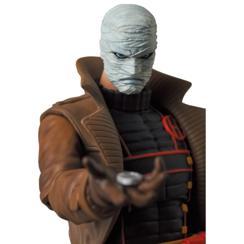 MAFEX No.133 HUSH bandaged head close-up