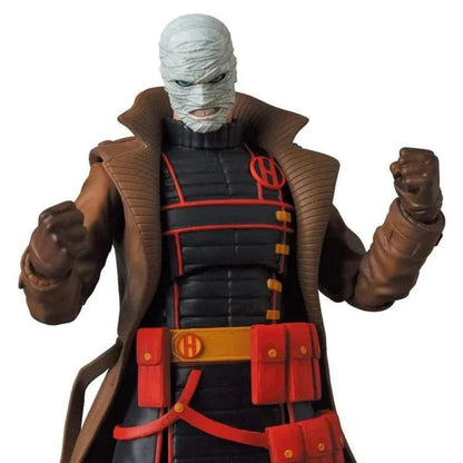 MAFEX No.133 HUSH action pose