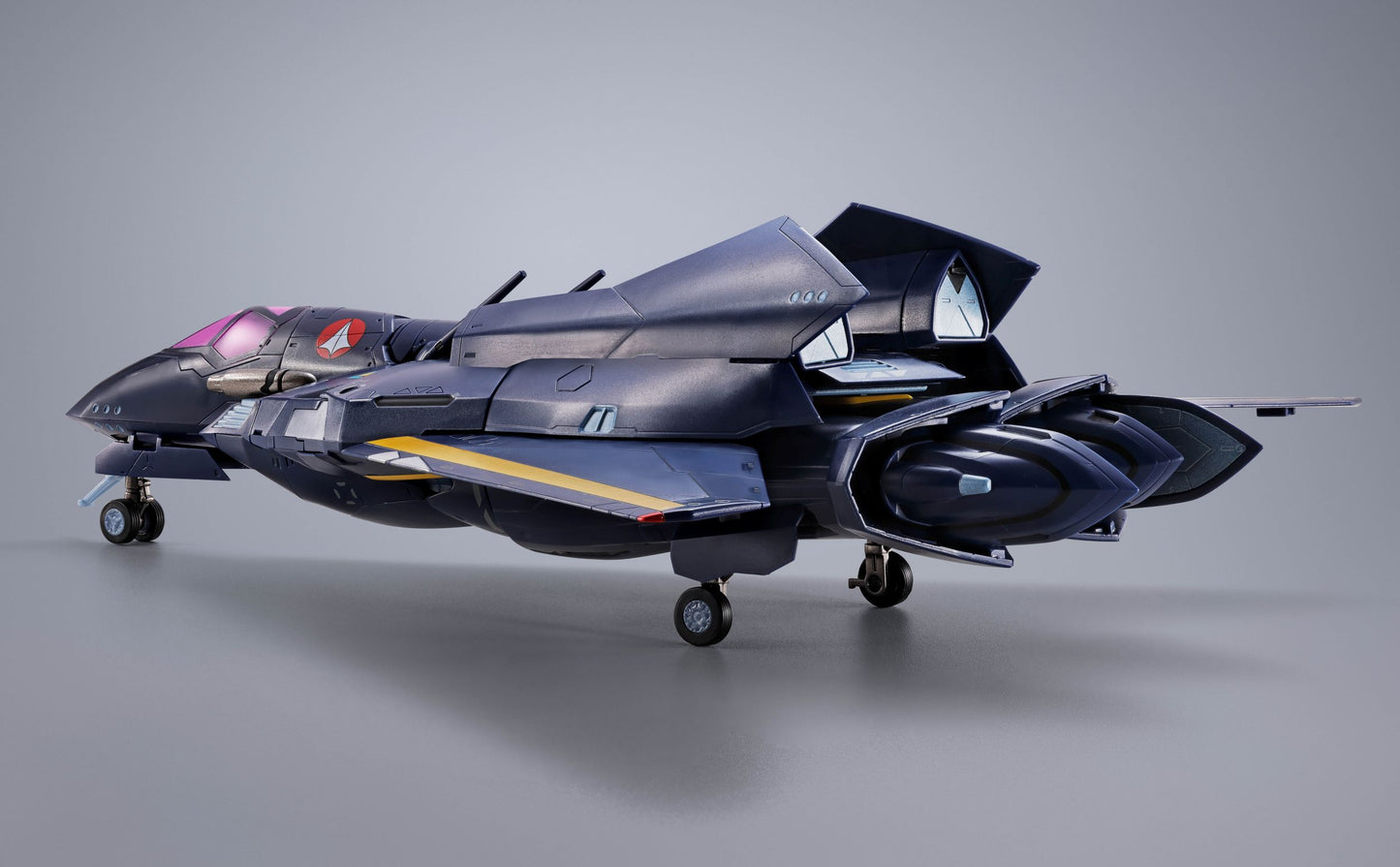 DX Chogokin VF-17S Nightmare Stealthvalkyrie (GAMLIN KIZAKI use) "Macross 7" | Bandai Tamashii Nations