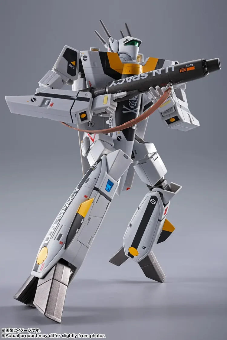 DX Chogokin VF-1S Valkyrie Roy Focker Special Revival Ver | Bandai Tamashii Nations Exclusive